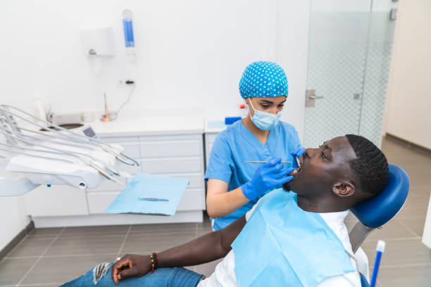 Best Emergency Tooth Extraction  in Bayou Vista, LA